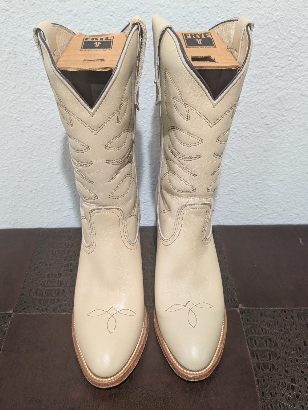 VINTAGE 70s/80s: Frye Western Boots Size 7 - Picture 16 of 16